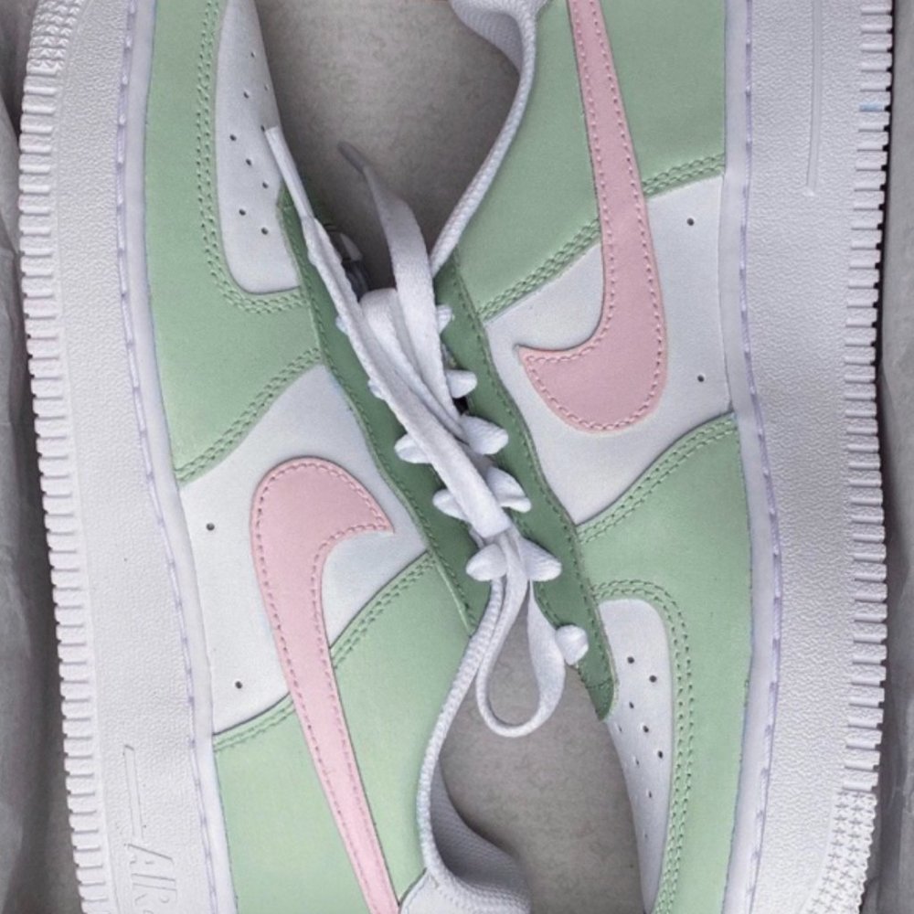 Nike Air Force 1 Spruce Aura Pink Custom